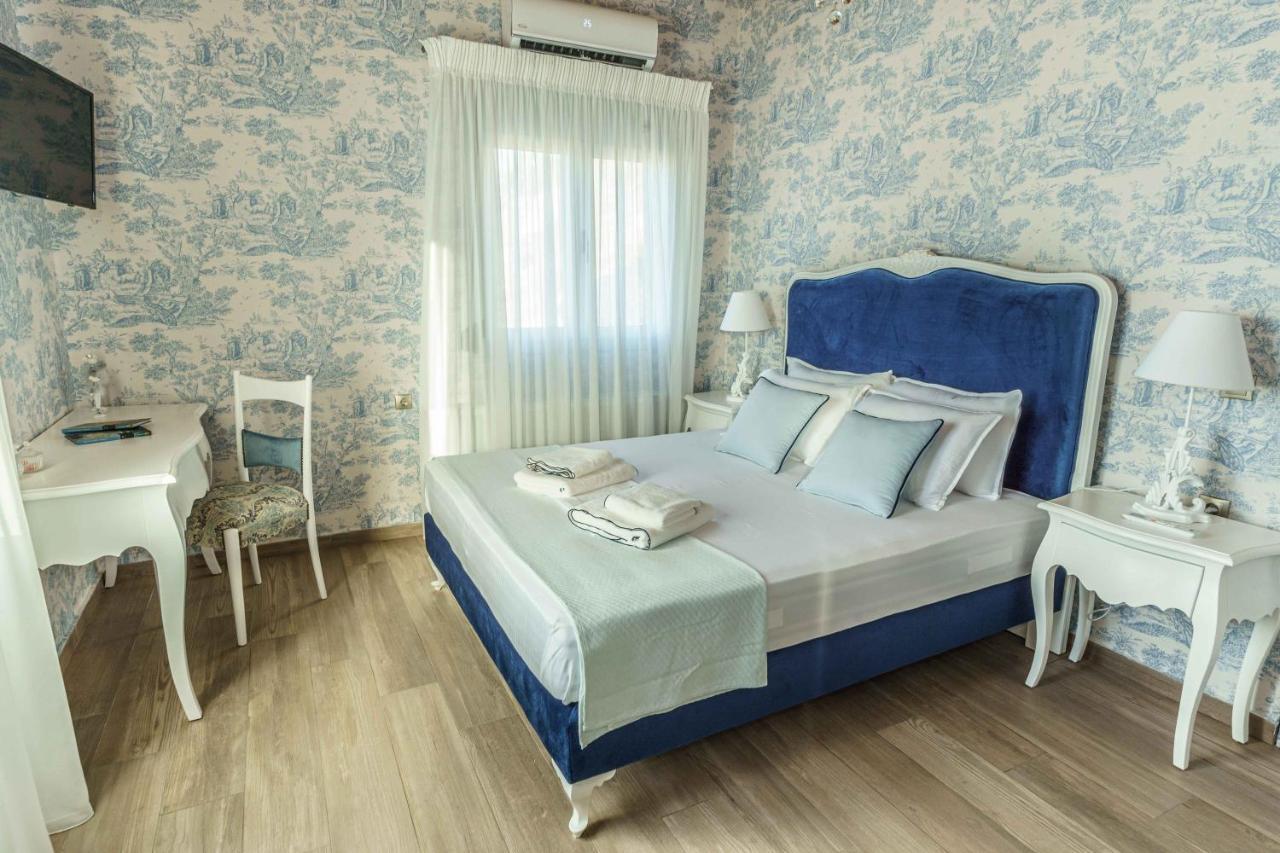Villa Simantiri Pombia エクステリア 写真